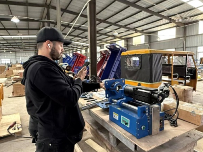 Máquina de soldadura y mandrilado de línea